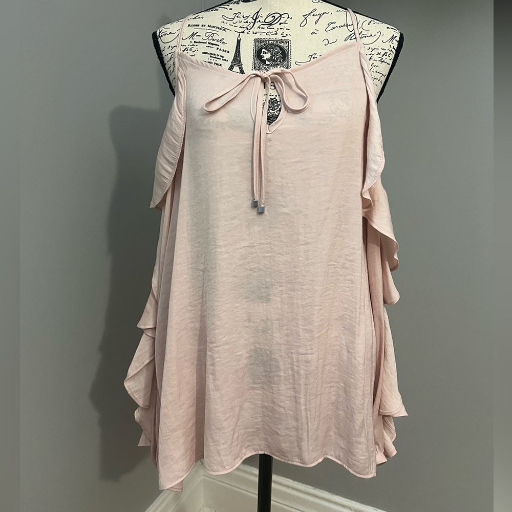 Jessica Simpson Blush Pink Cold Shoulder Ruffle Sleeve Top - Picture 2 of 6